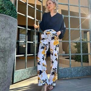 CHICO'S NWT $109 Pull On Stretch Linen Tropic Floral Pants Size 2 R US 12